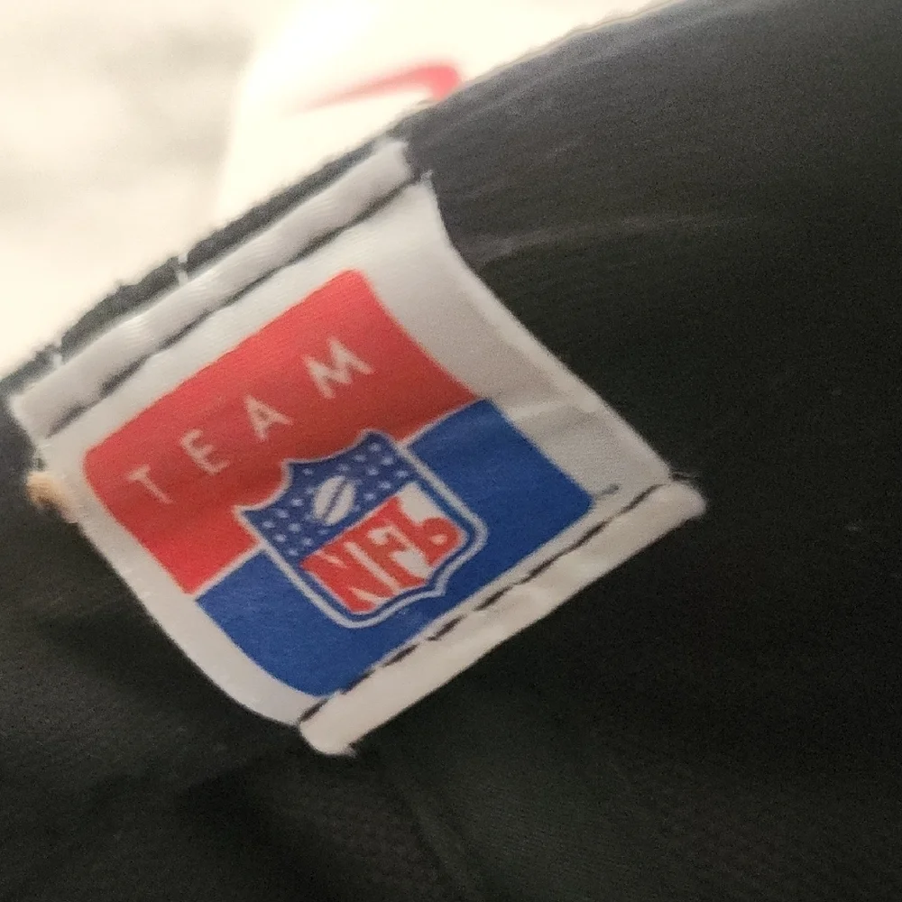 Sports Specialties by Nike 90s Black 49ers Cap with Holographic Logo